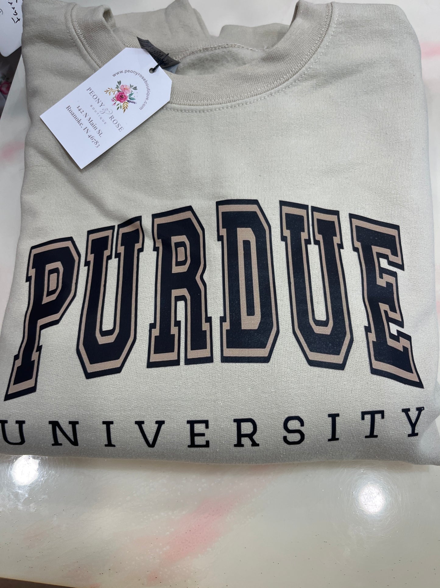 Purdue University Graphic Top