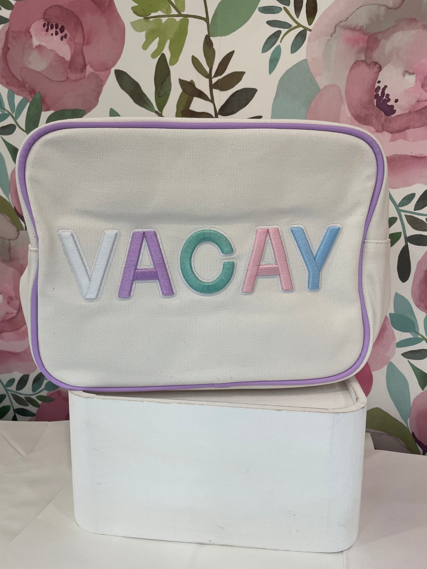 Vacay XLarge Canvas Embroidered Bag