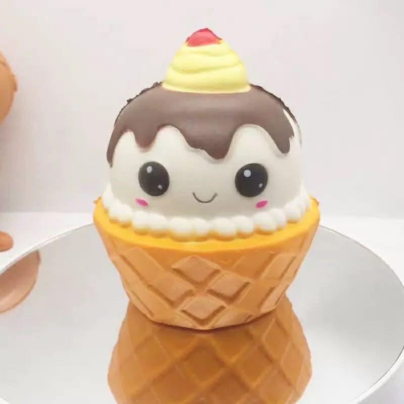 Food Squishy (shipping estimate 4/16